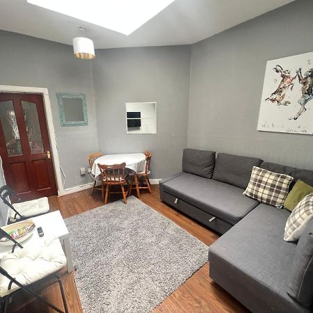 Unique Flat In The City Center 더블린 외부 사진